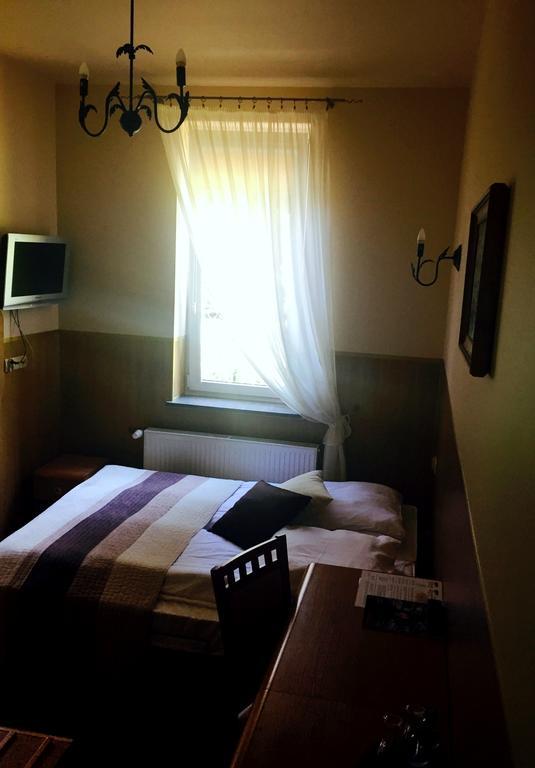Parkowa - Noclegi Ze Sniadaniem Нова-Руда Экстерьер фото